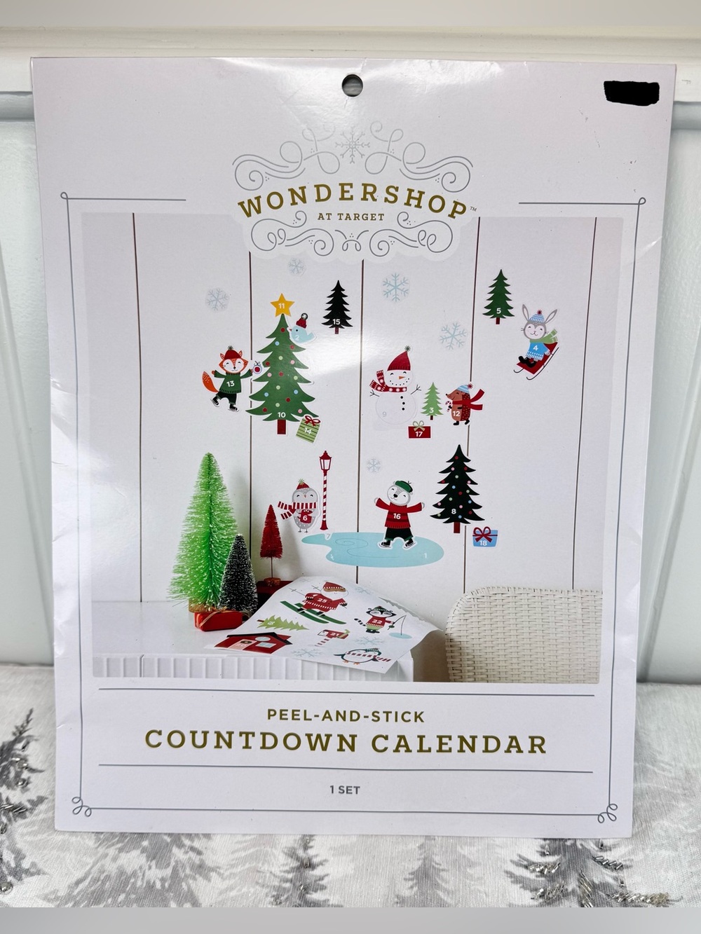 NEW Wondershop Peel-And-Stick Christmas Countdown Calendar